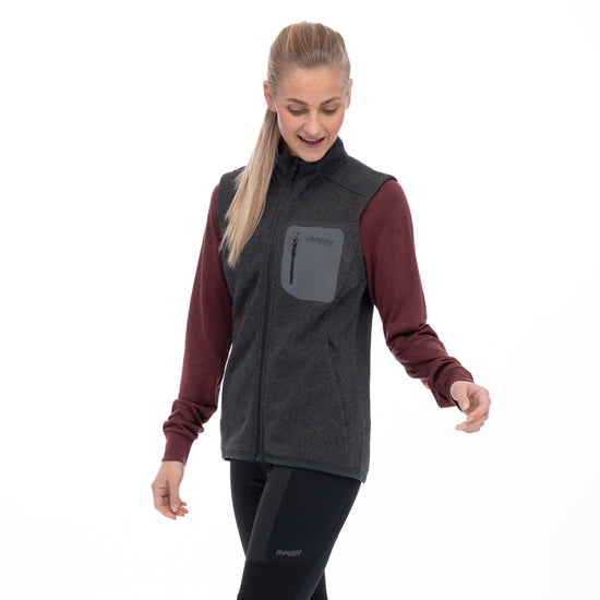 Bergans W KAMPHAUG KNITTED VEST - Midlayer at PeakStyle