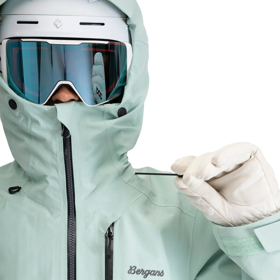 Bergans W OPPDAL 3L SHELL JACKET - Jackets at PeakStyle