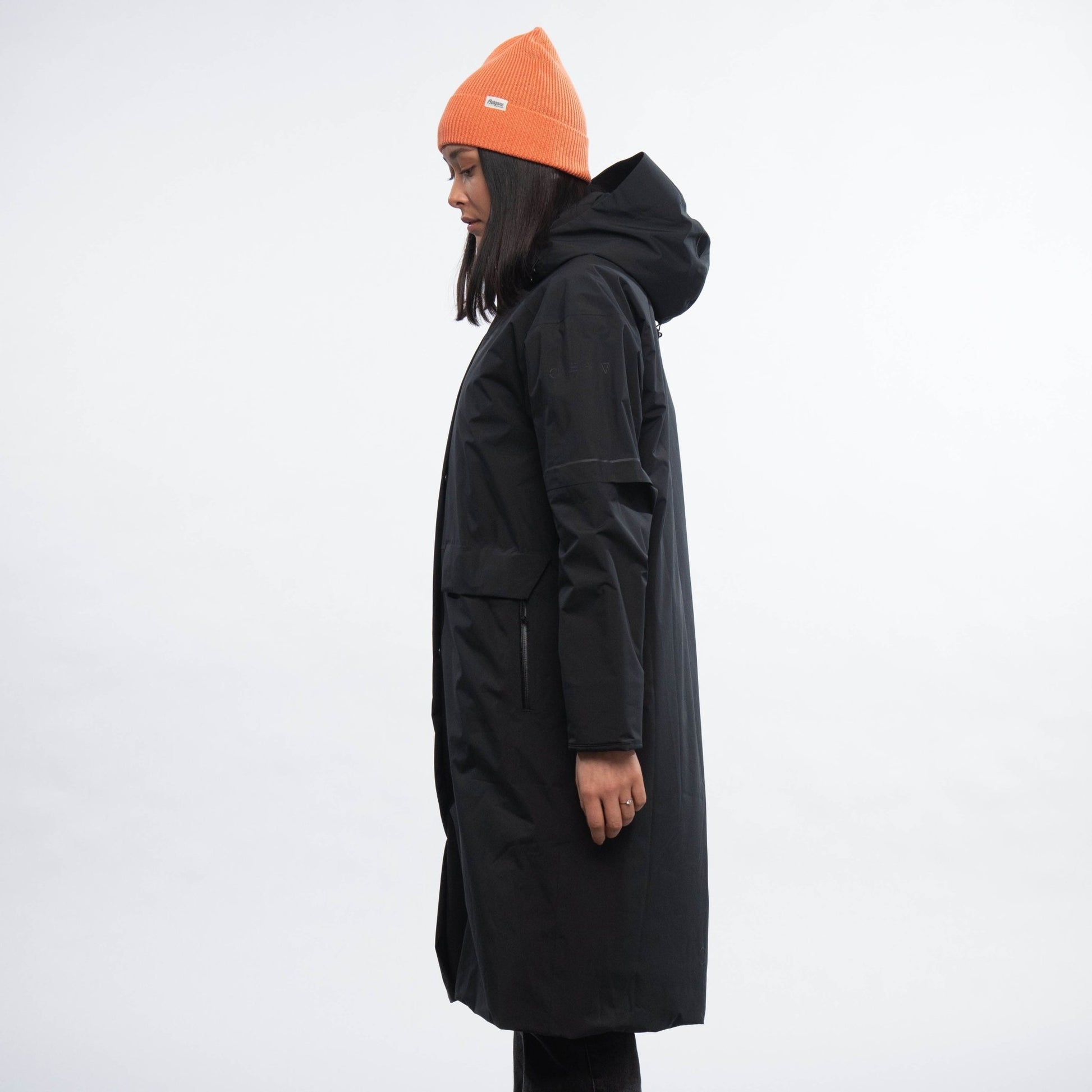 Bergans W OSLO URBAN INSULATED W PARKA - Helmets at PeakStyle