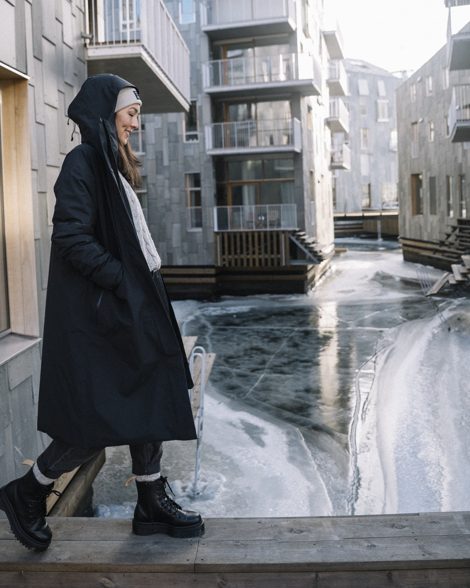 Bergans W OSLO URBAN INSULATED W PARKA - Coats & Parkas at PeakStyle
