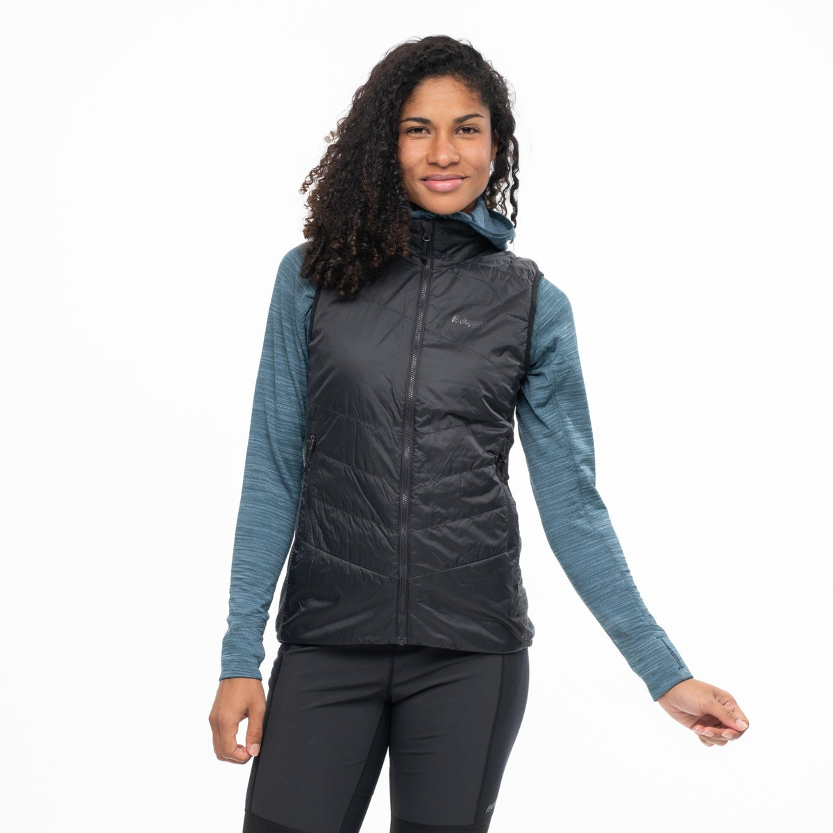 Bergans W RABOT INSULATED HYBRID VEST - Midlayer at PeakStyle