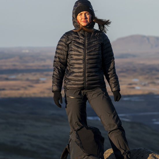 Bergans W RABOT LIGHT DOWN JACKET HOOD - Down jackets at PeakStyle