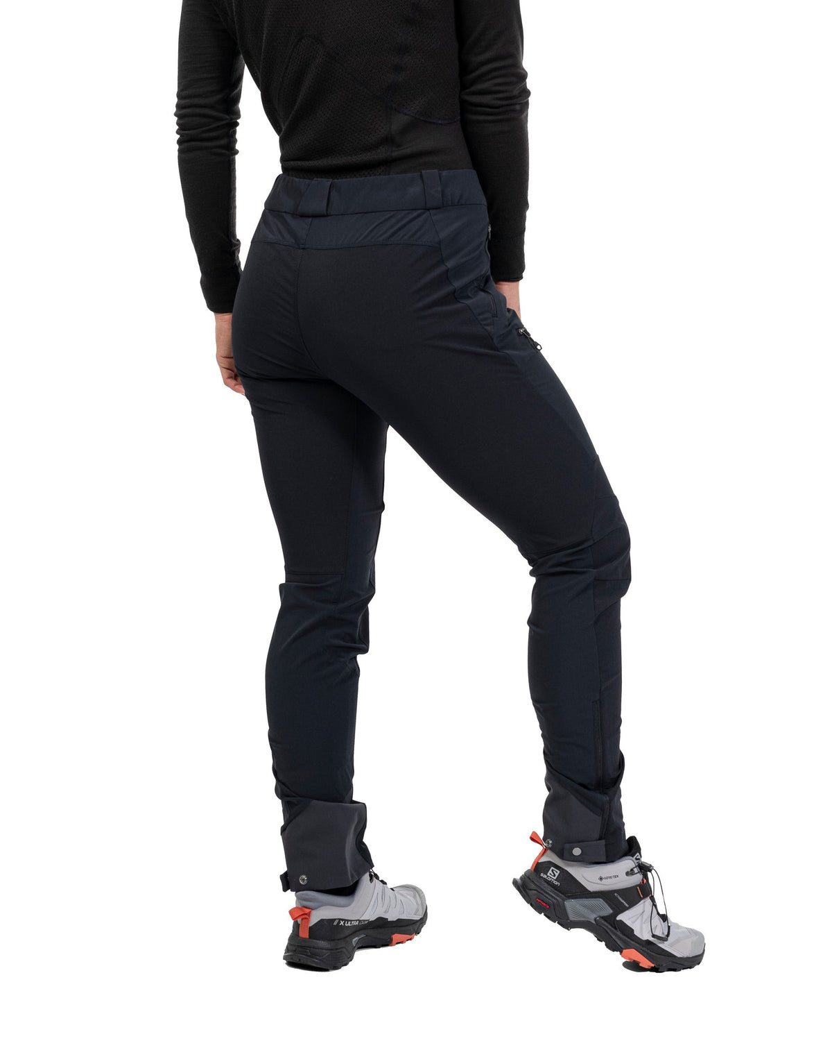 Bergans W RABOT SOFTSHELL PANTS - Long pants at PeakStyle