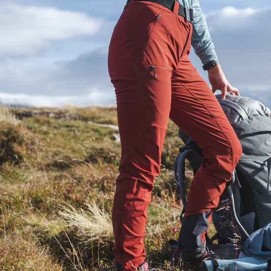 Bergans W RABOT SOFTSHELL PANTS - Long pants at PeakStyle