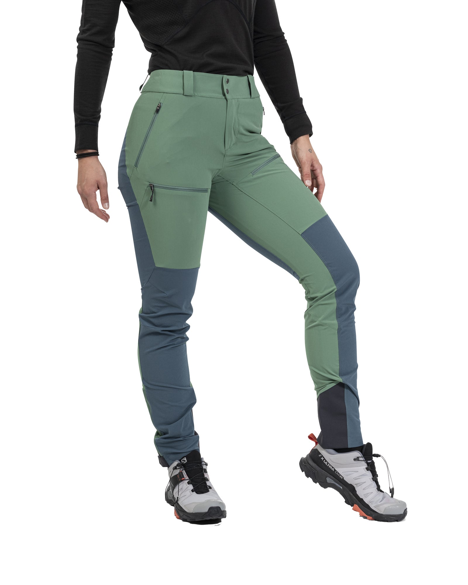Bergans W RABOT SOFTSHELL PANTS - Long pants at PeakStyle