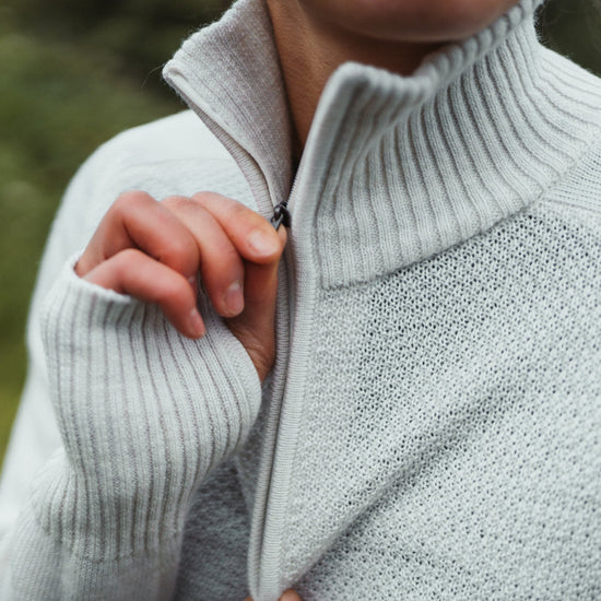 Bergans W ULRIKEN LIGHT MERINO JUMPER - Midlayer at PeakStyle