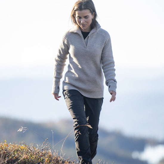 Bergans W ULRIKEN MERINO JUMPER - Midlayer at PeakStyle
