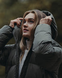 Bergans W URBAN DOWN LONG COAT - Mäntel & Parkas bei PeakStyle