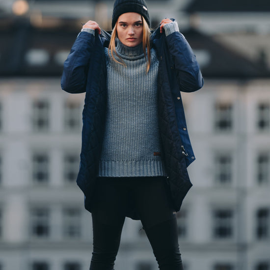 Bergans W URBAN INSULATED SHELL COAT - Coats & Parkas at PeakStyle