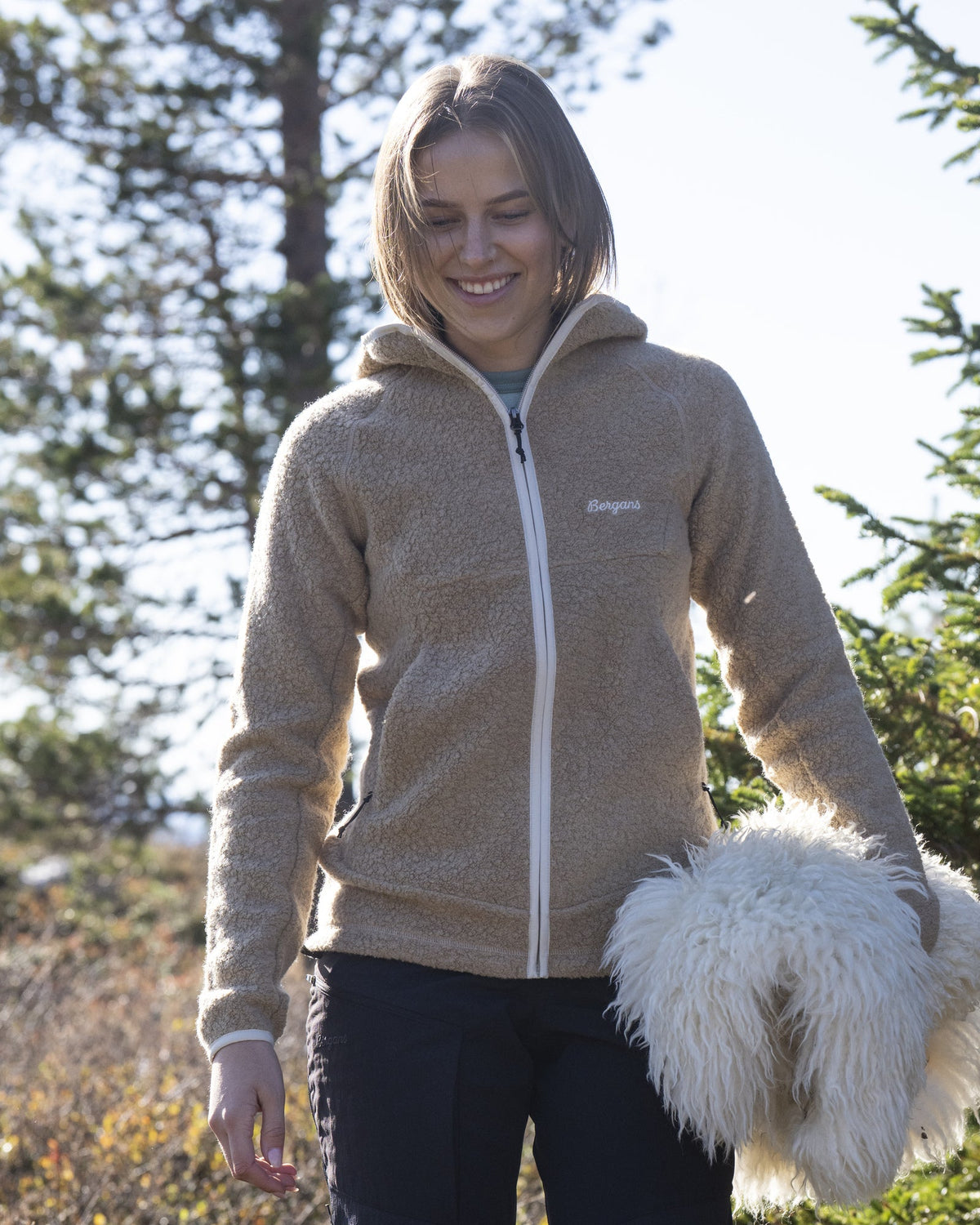 Bergans W VAAGAA MERINO TERRY MIDLAYER HOODIE - Midlayer at PeakStyle