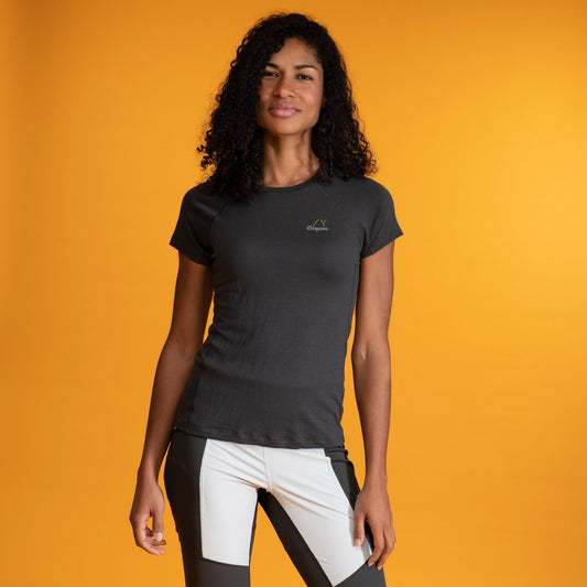 Bergans W Y LIGHTLINE MERINO TEE - Short-sleeved shirts at PeakStyle