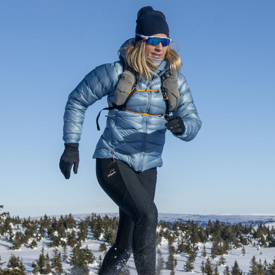 Bergans W Y LIGHTLINE WEIGHTLESS DOWN JACKET HOOD - Down jackets at PeakStyle