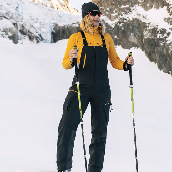 Bergans W Y MOUNTAINLINE BOLD 3L SHELL BIB PANTS - Winter sports pants at PeakStyle