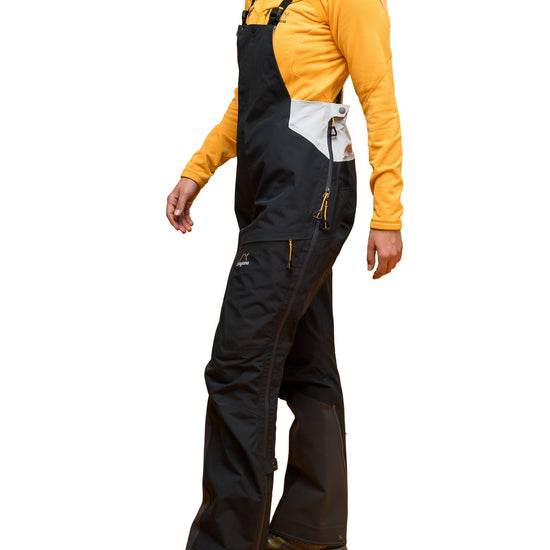 Bergans W Y MOUNTAINLINE BOLD 3L SHELL BIB PANTS - Winter sports pants at PeakStyle