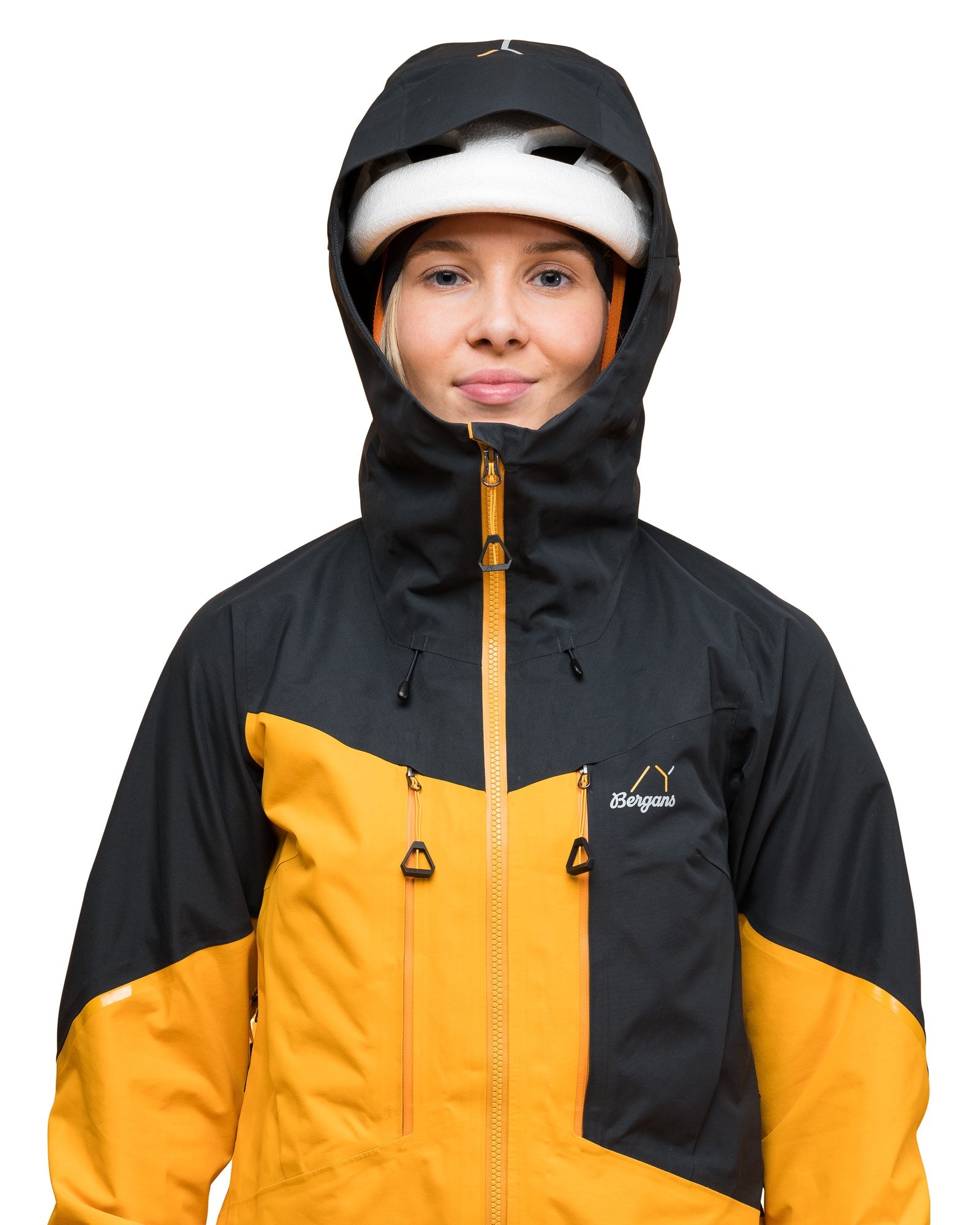 Bergans W Y MOUNTAINLINE BOLD 3L SHELL JACKET - Winter sports jackets at PeakStyle