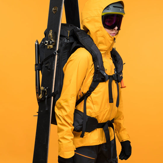 Bergans Y MOUNTAINLINE 40 DAYPACK M/L W/SAFEBACK - Avalanche equipment at PeakStyle