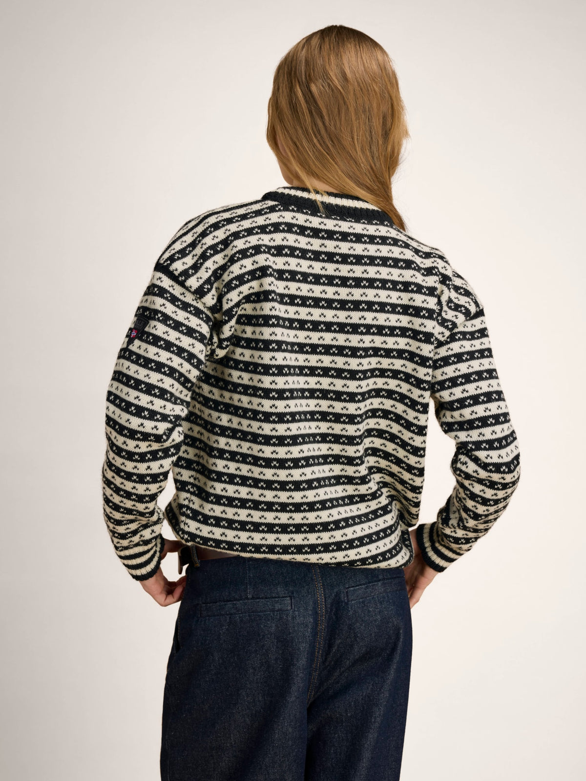Dale of Norway Skipsleia unisex wool sweater F00 – studio women's back