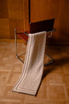 Dale Of Norway FROGNER Merino-Wolldecke – Offwhite - Sand – Lifestyle