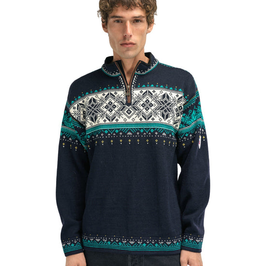 Dale of Norway M BLYFJELL SWEATER - Outerwear at PeakStyle