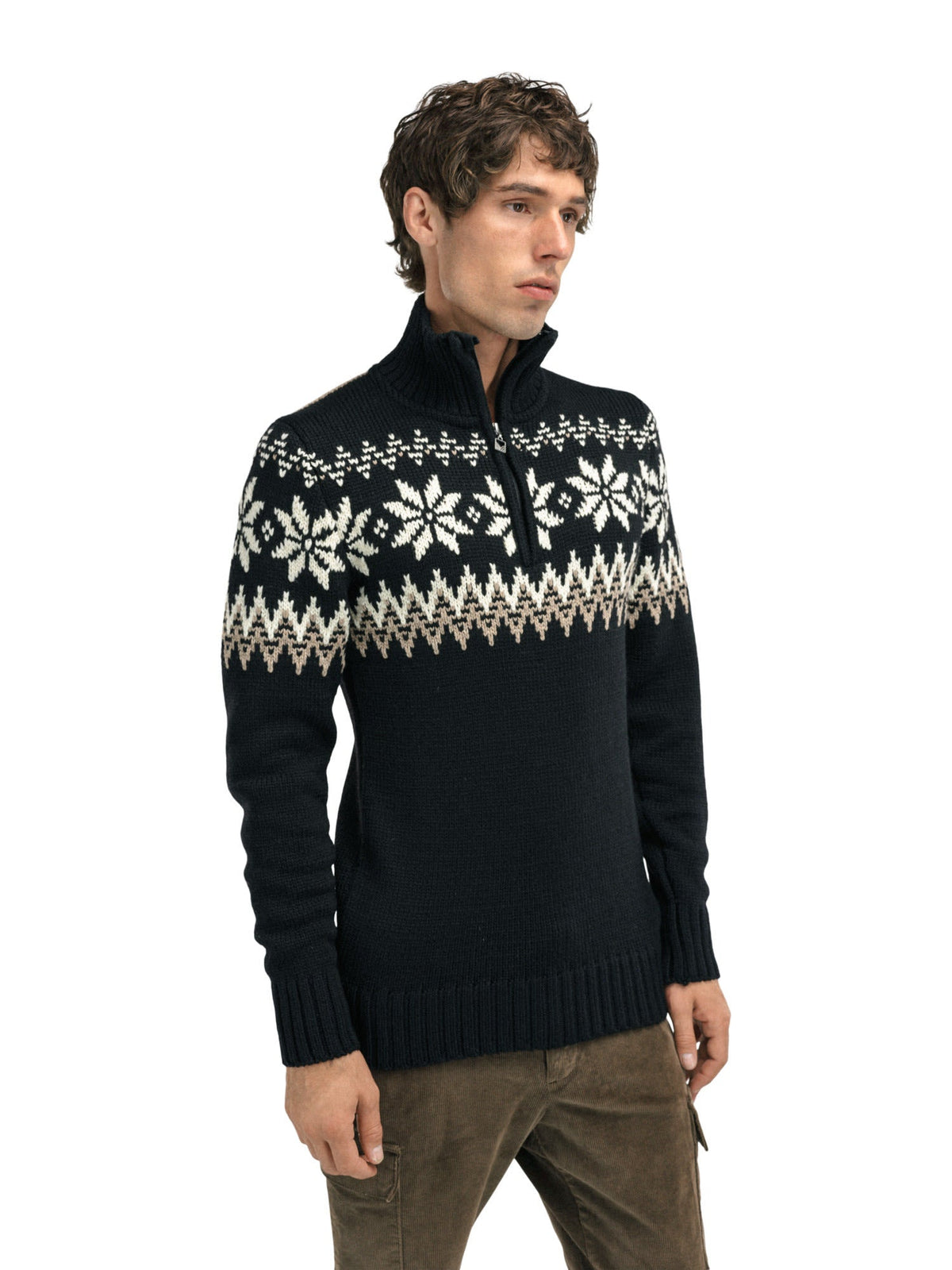 Dale of Norway M MYKING SWEATER - Outerwear at PeakStyle