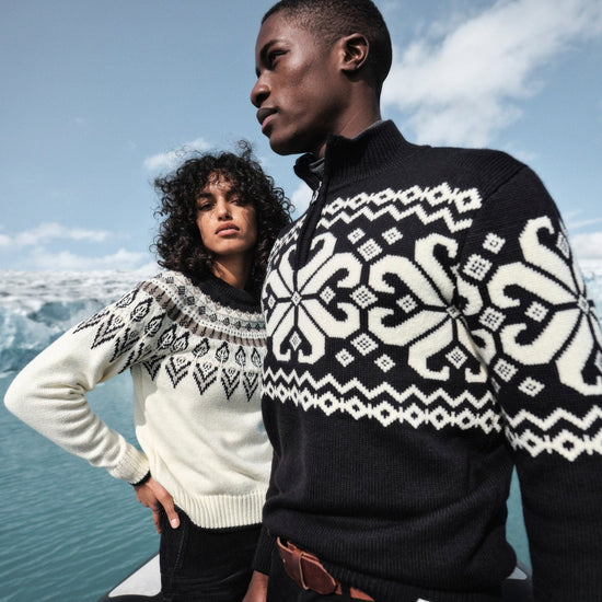 Dale Of Noorwegen SULA Wollen Trui Dames Offwhite - Koffie - Zandsteen Lifestyle