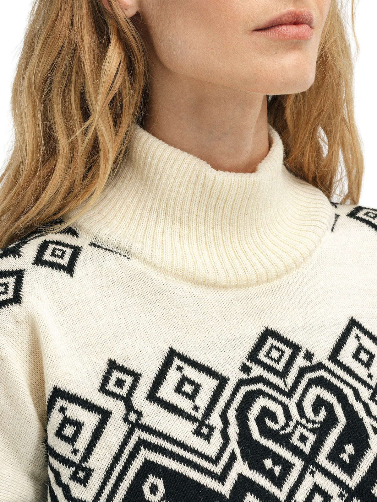 Dale of Norway W FALUN HERON SWEATER - Outerwear at PeakStyle