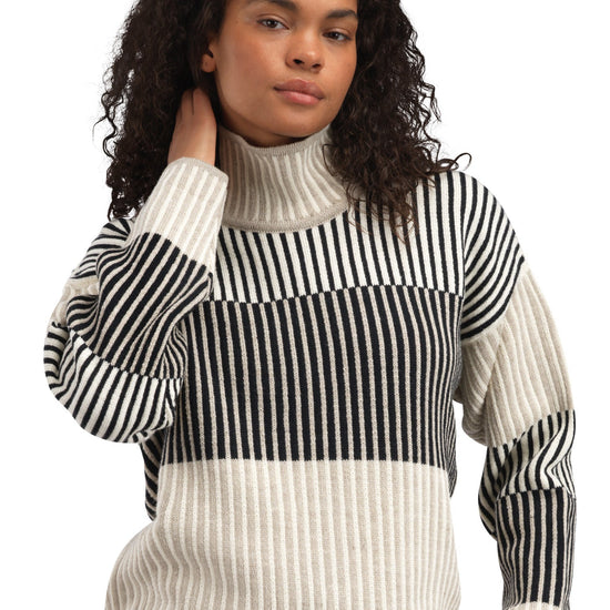 Dale Of Norway W SKARSTIND FEM SWEATER Blanco roto Arena XL - PeakStyle