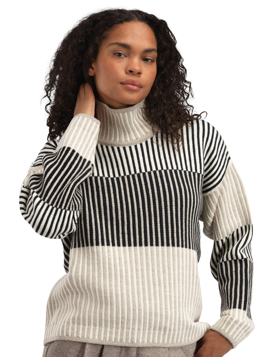 Dale Of Norway W SKARSTIND FEM SWEATER Offwhite Sand XL - PeakStyle