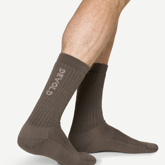 Devold ADVENTURE HEAVY Merino Wandersocken – FALCON – Studio 2