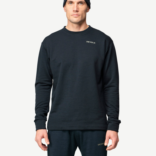Devold EVERYDAY Merino-Pullover Herren – Ink – Studio 1