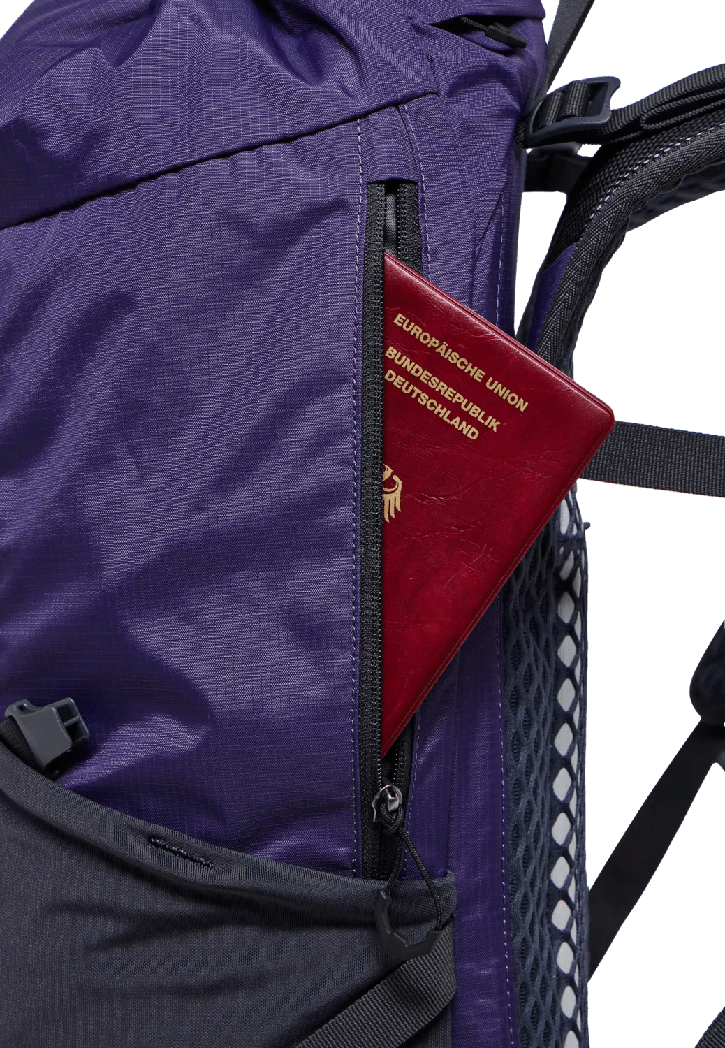 Jack Wolfskin CYROX SHAPE 30 S - L - Bags at PeakStyle