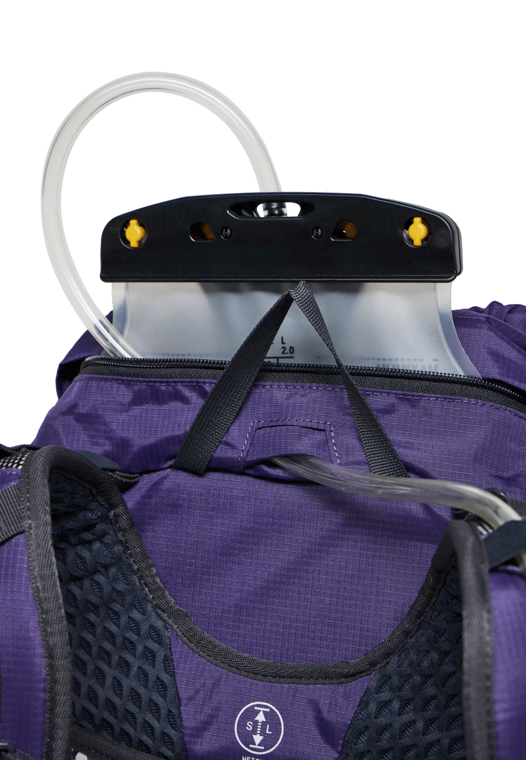 Jack Wolfskin CYROX SHAPE 30 S - L - Bags at PeakStyle