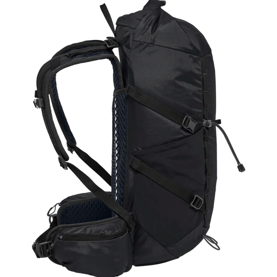 Jack Wolfskin CYROX SHAPE 30 S - L - Bags at PeakStyle