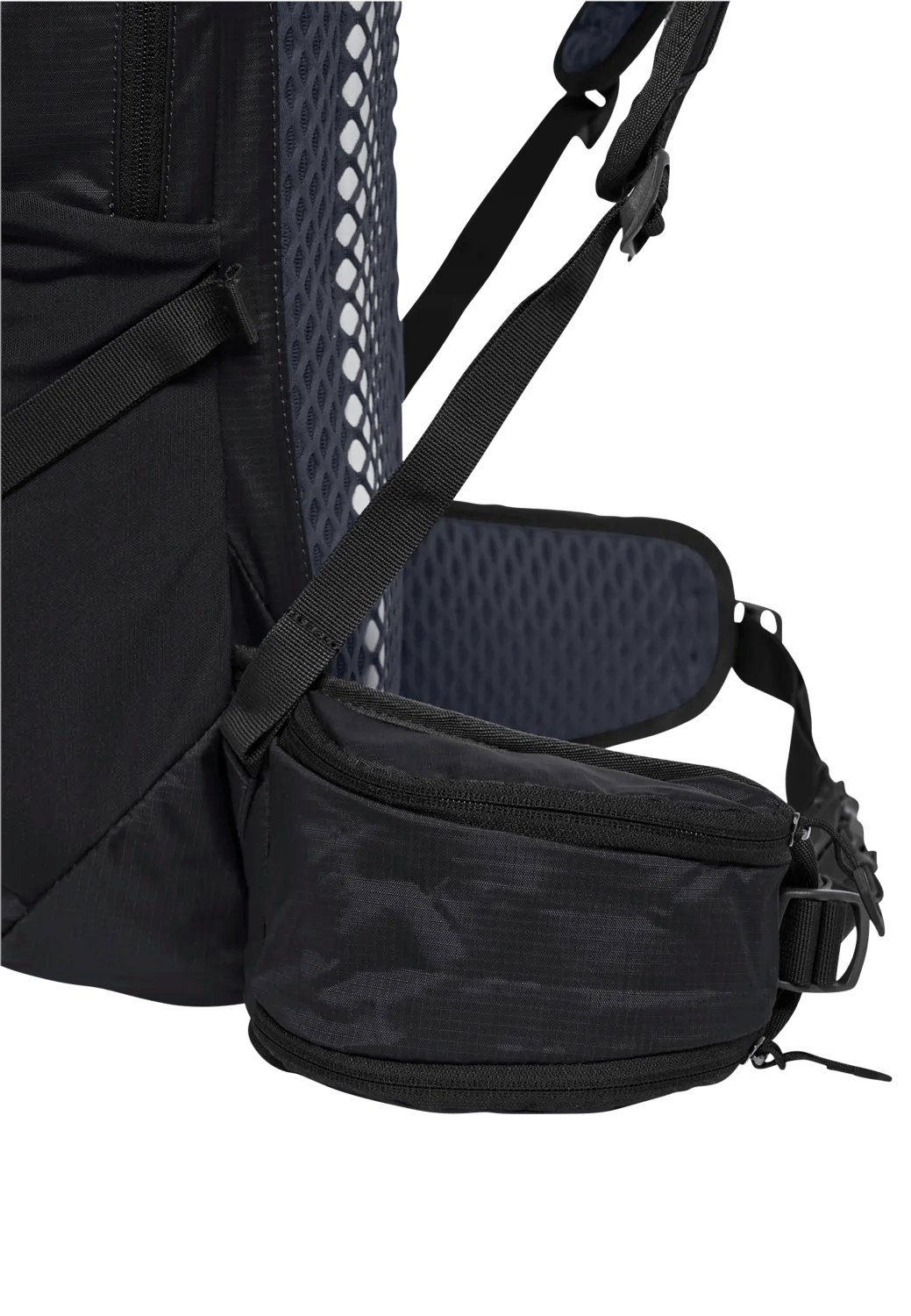 Jack Wolfskin CYROX SHAPE 30 S - L - Bags at PeakStyle