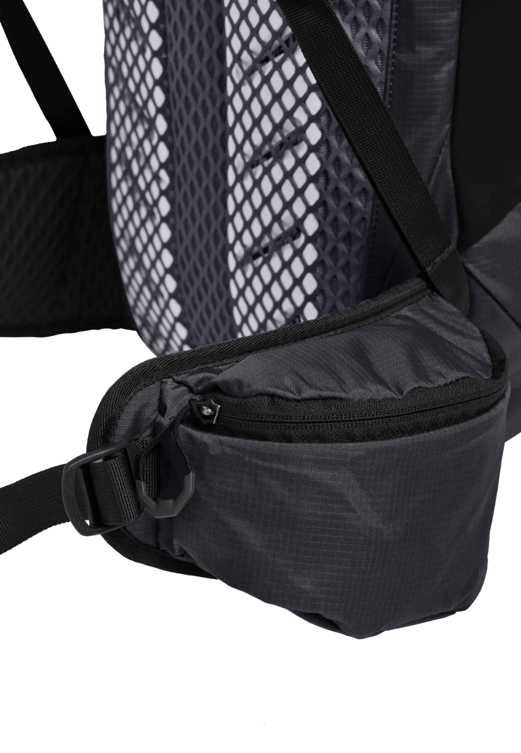 Jack Wolfskin CYROX SHAPE 35 S - L - Bags at PeakStyle