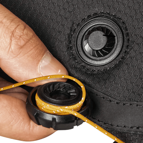 Jack Wolfskin MOROBBIA SEAT BAG - Bags at PeakStyle
