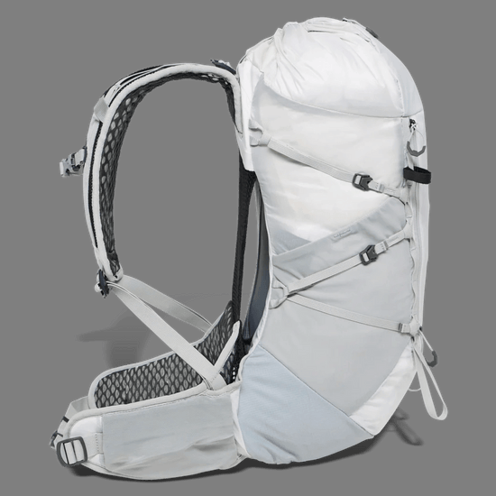 Jack Wolfskin PRELIGHT VENT 20 - Bags at PeakStyle