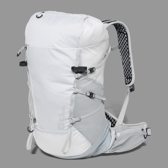 Jack Wolfskin PRELIGHT VENT 20 - Bags at PeakStyle