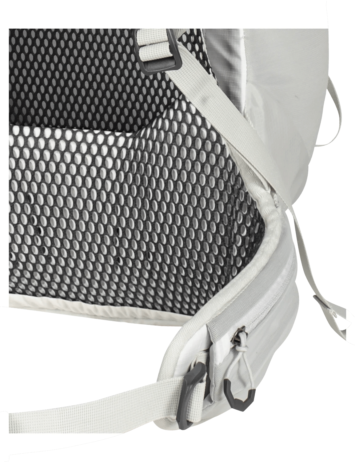 Jack Wolfskin PRELIGHT VENT 20 - Bags at PeakStyle