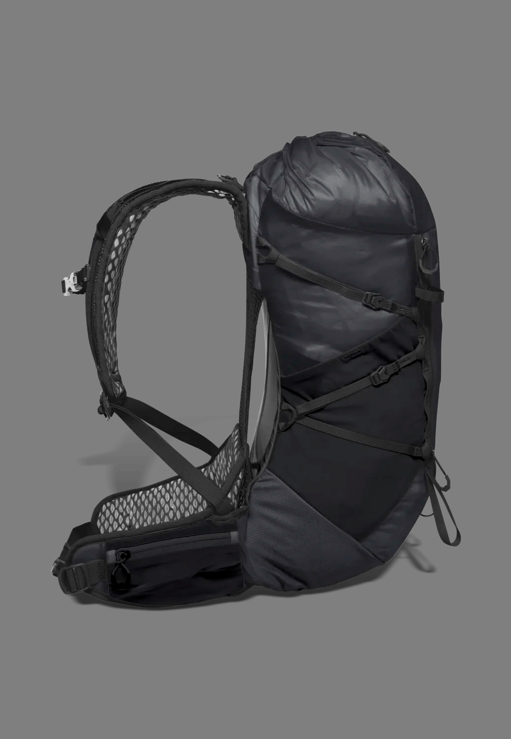 Jack Wolfskin PRELIGHT VENT 20 - Bags at PeakStyle