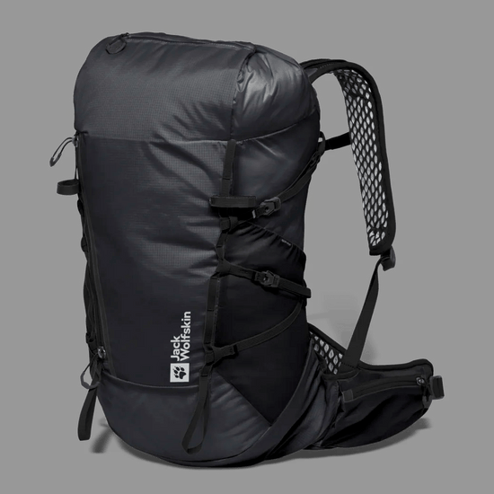 Jack Wolfskin PRELIGHT VENT 20 - Bags at PeakStyle