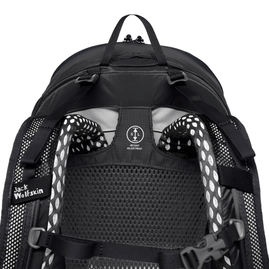 Jack Wolfskin PRELIGHT VENT 25 S - L - Bags at PeakStyle