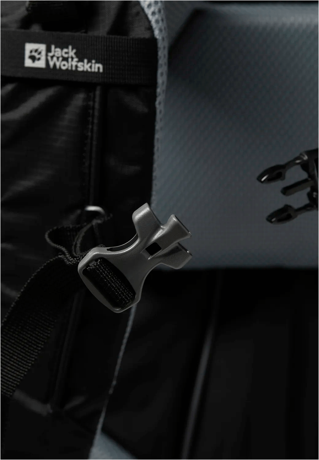 Jack Wolfskin TRAILFLAIR M 50 S - L - Bags at PeakStyle