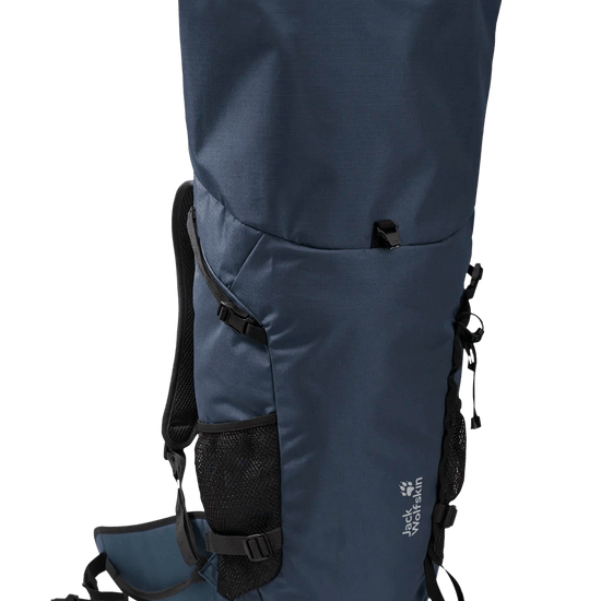 Jack Wolfskin VELOCITY LITE 28 - Backpacks at PeakStyle