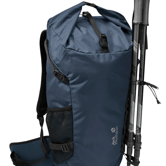 Jack Wolfskin VELOCITY LITE 28 - Backpacks at PeakStyle