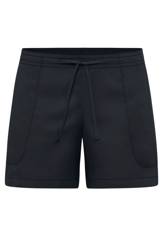 Jack Wolfskin W MONTERO SHORTS W - Shorts at PeakStyle