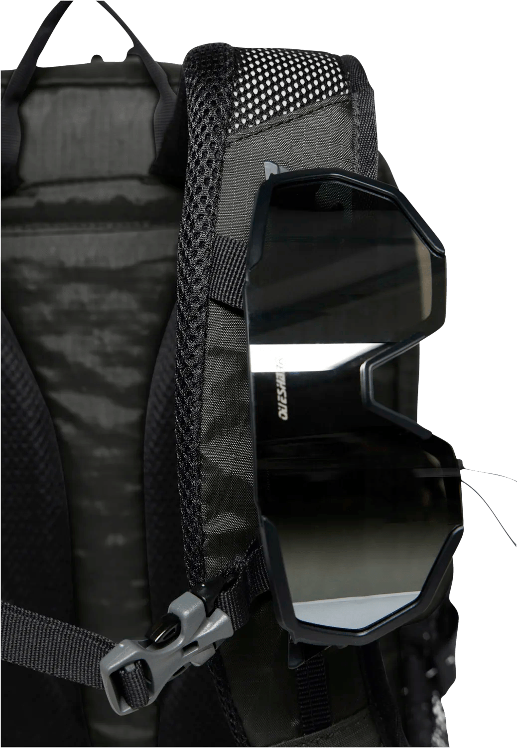 Jack Wolfskin WANDERMOOD PACK 20 - Bags at PeakStyle