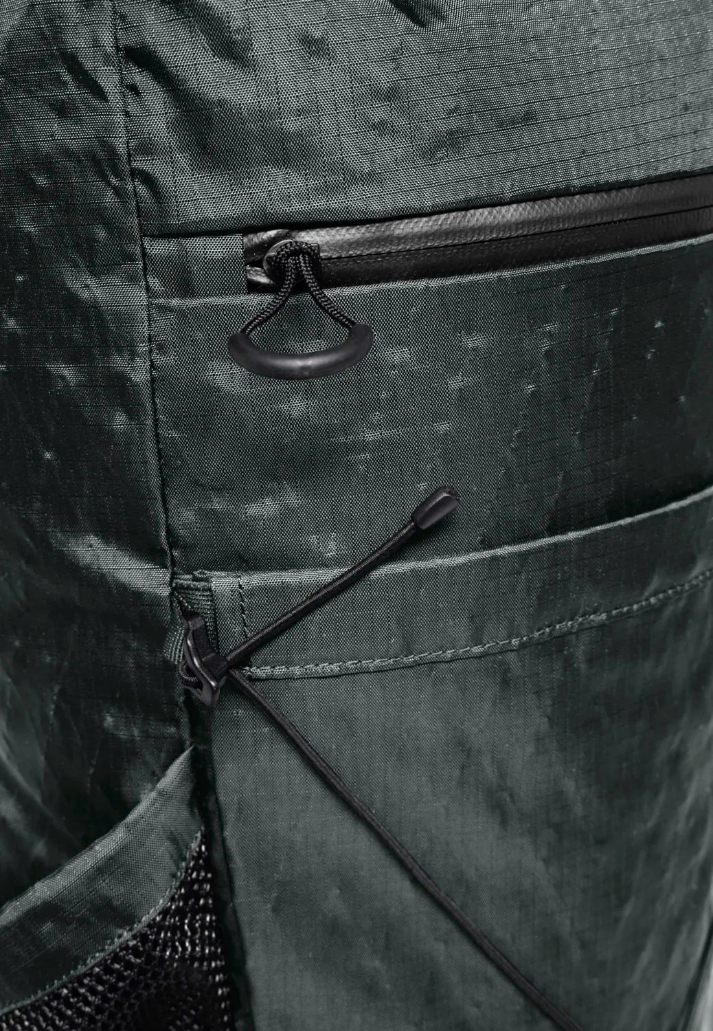 Jack Wolfskin WANDERMOOD ROLLTOP 30 - Bags at PeakStyle
