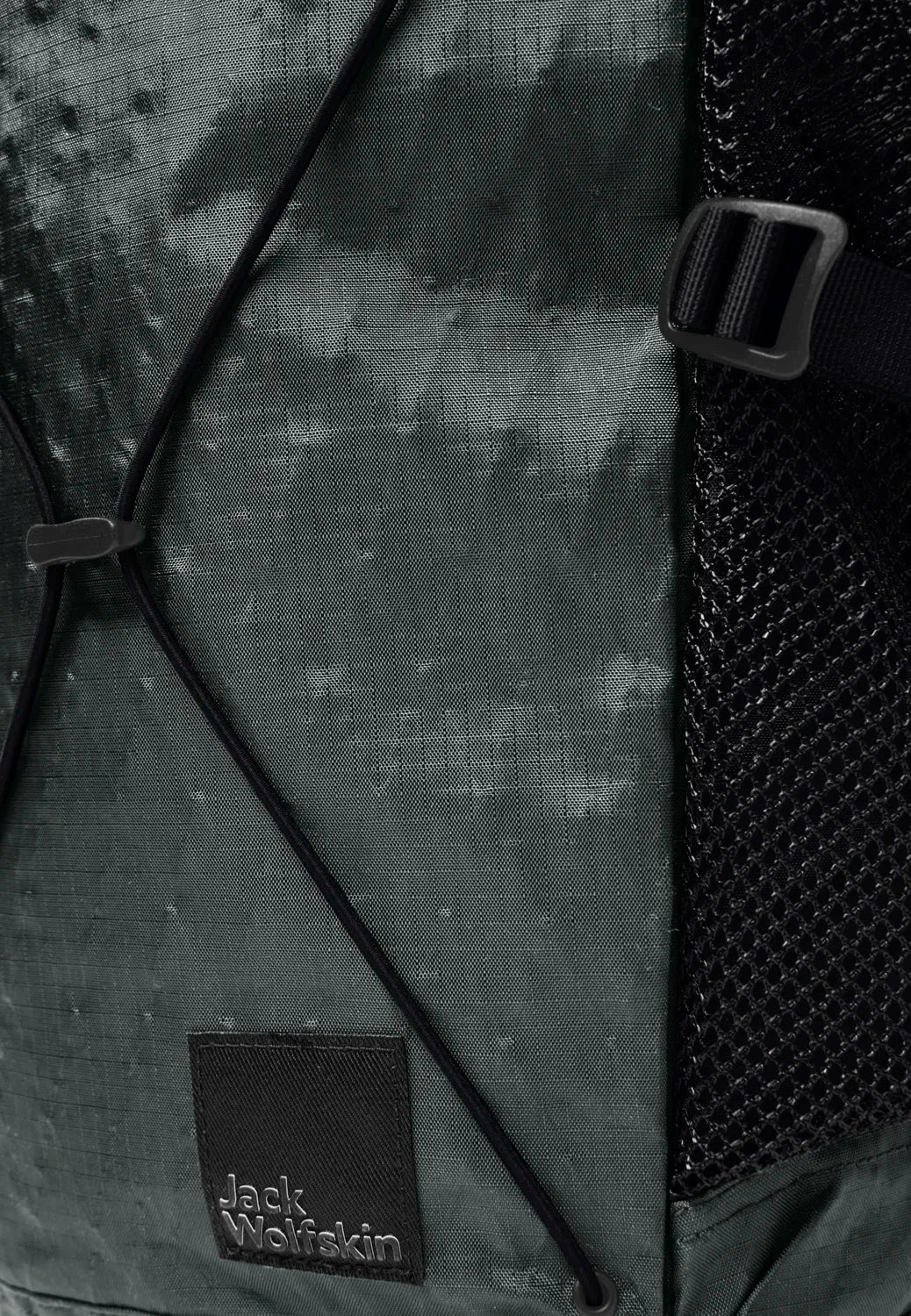 Jack Wolfskin WANDERMOOD ROLLTOP 30 - Bags at PeakStyle
