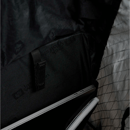 Jack Wolfskin WANDERMOOD ROLLTOP 30 - Bags at PeakStyle